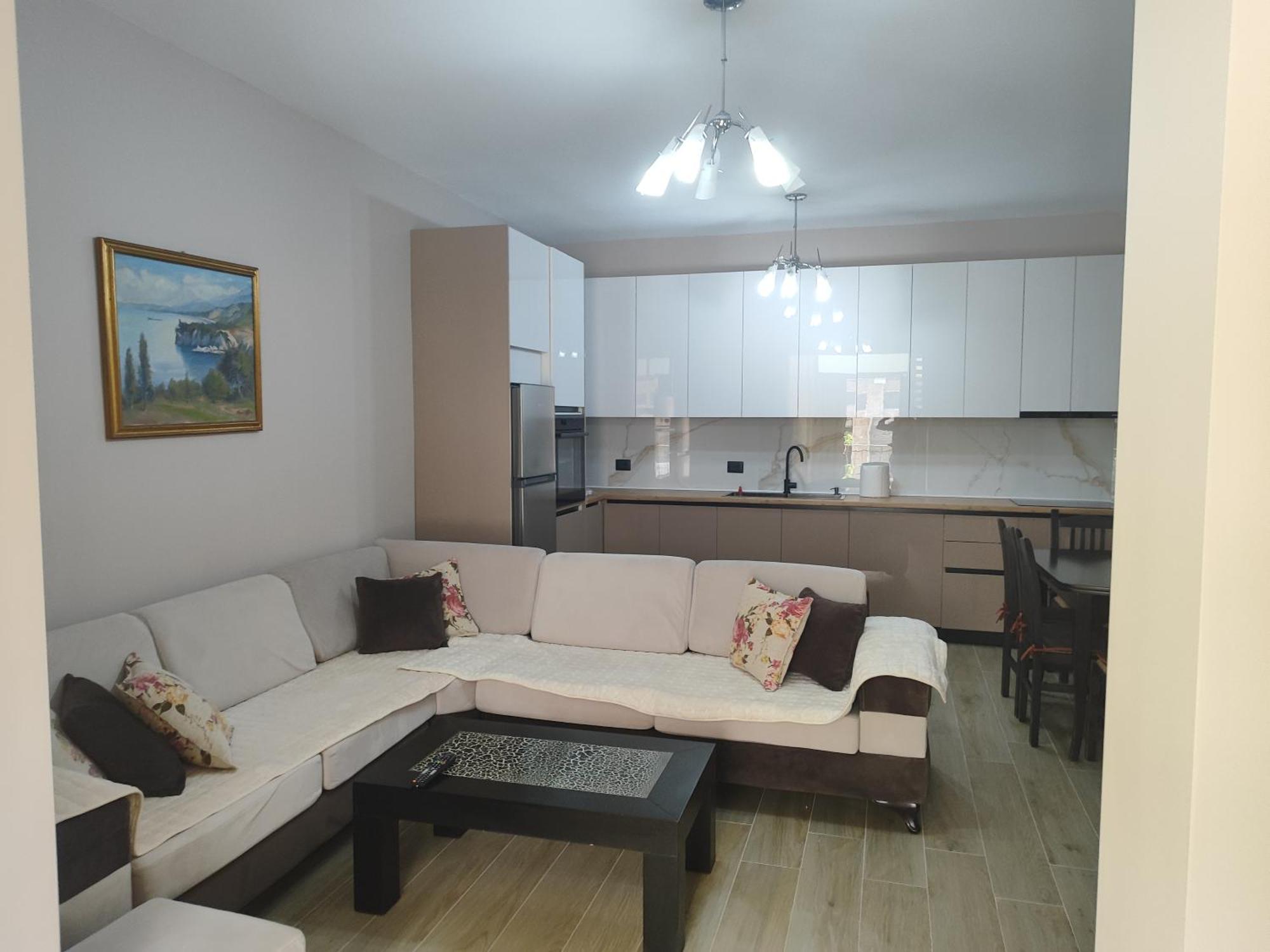 Large Apartment Vlore Exterior photo